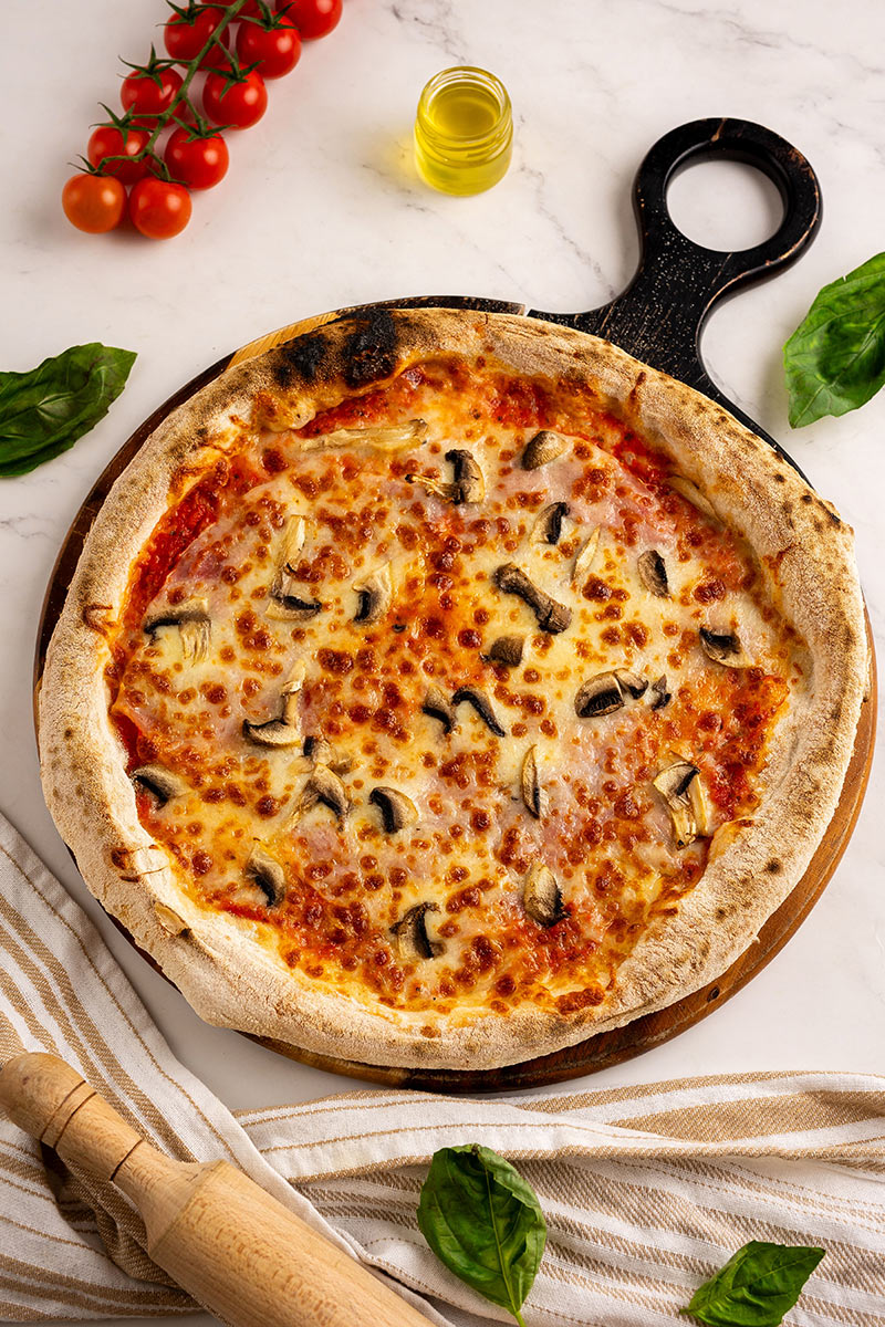 Prosciutto e Funghi